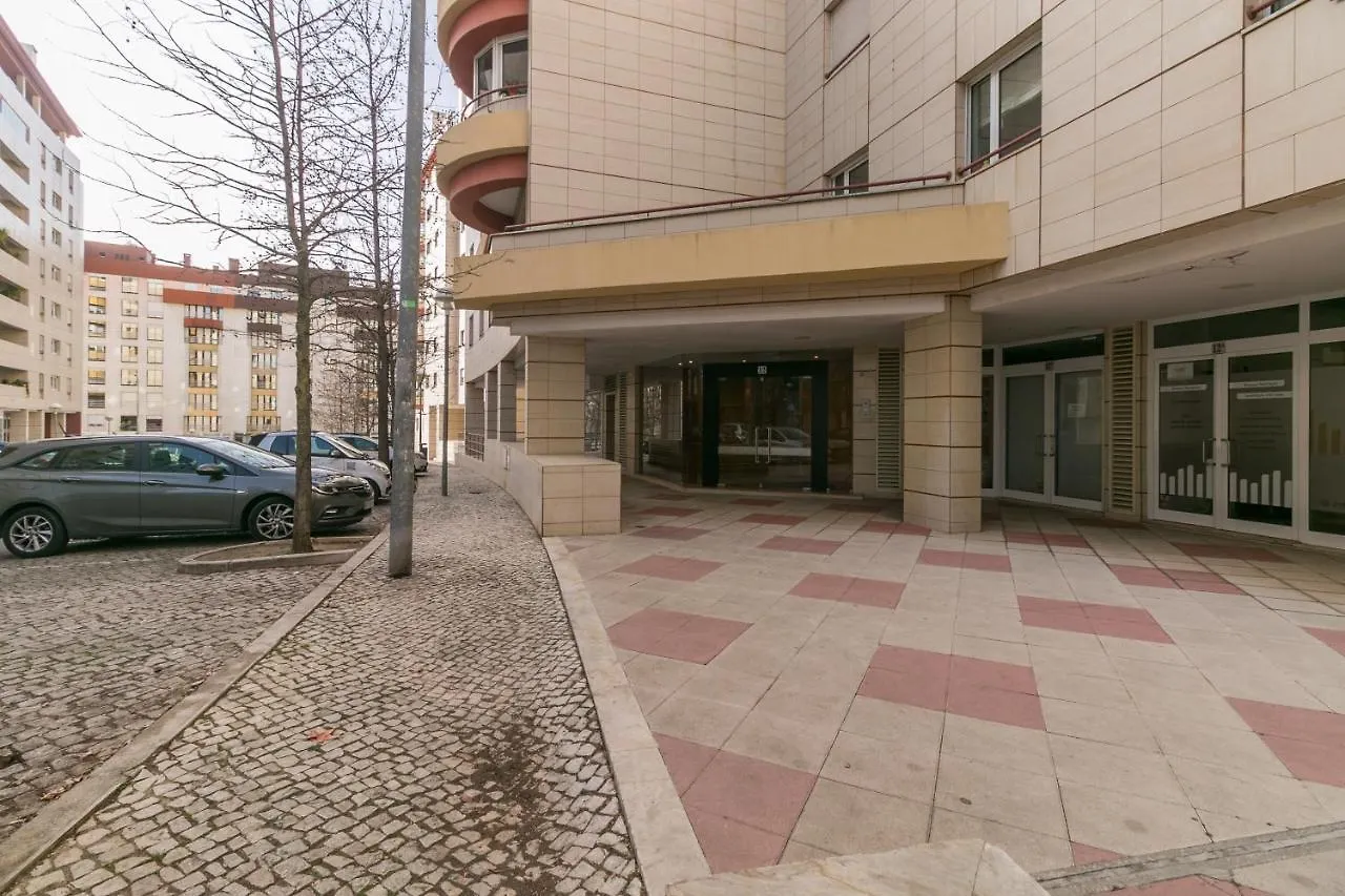Premium Flat In Upscale Area, Balcony, Parking Apartment Lisbon