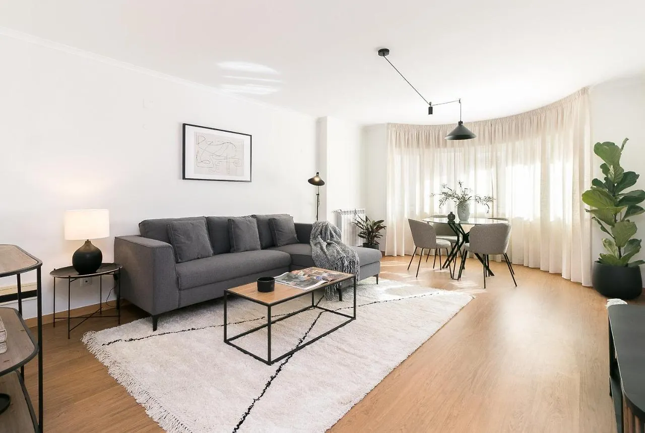 Premium Flat In Upscale Area, Balcony, Parking Apartment Lisbon